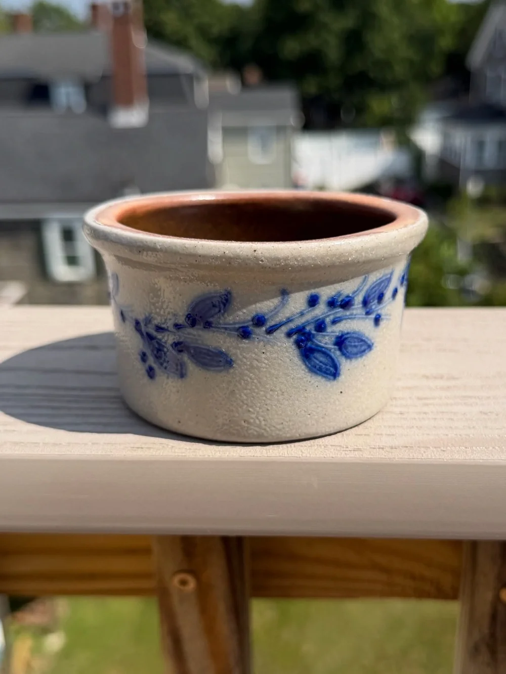 Salmon Falls Stoneware Pottery Salt Glaze Blueberry Vine Farmhouse Crock